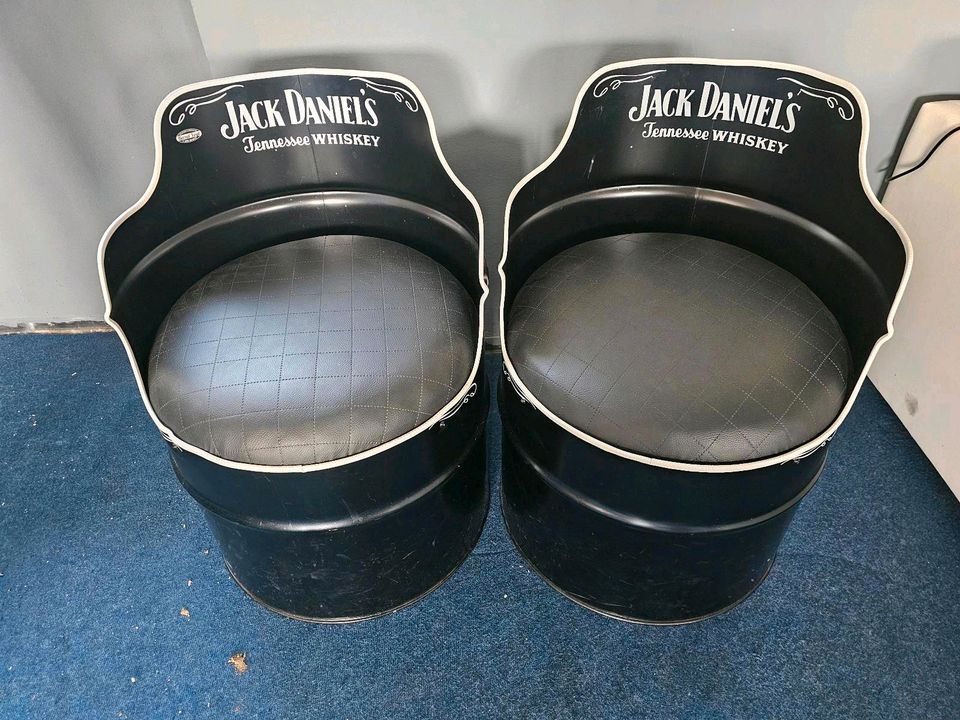 Fassmöbel-Set Jack Daniels Optik mit Stühle in Garching an der Alz