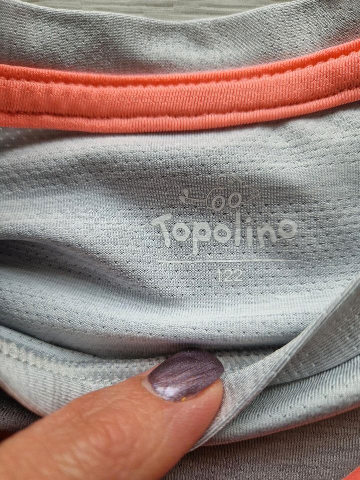 Topolino Sportshirt Gr. 122 in Königswartha