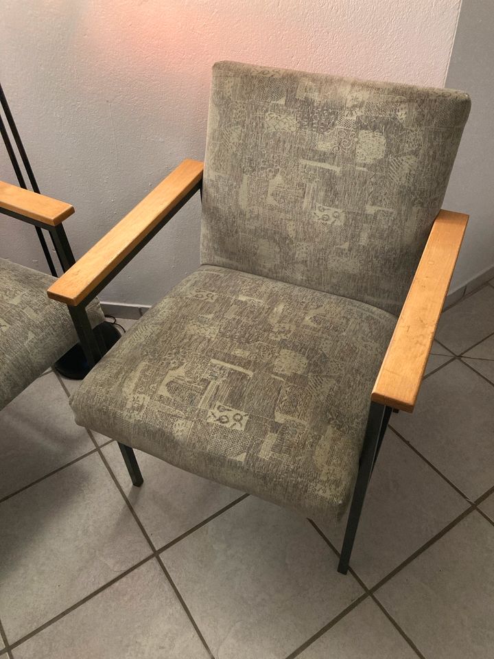 4 gemütliche Stühle Sessel Retro vintage industrial in Lichtenau