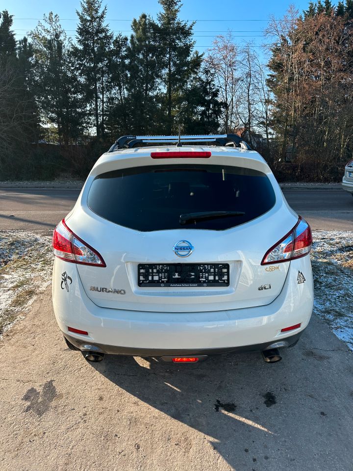 Nissan Murano 2,5 Voll Ausstattung 4 × 4 ist voll fahrbereit top in Halle