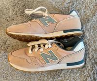 New Balance Sneaker Schuhe rosa Gr. 37 neuwertig zum Verkauf Hessen - Elz Vorschau