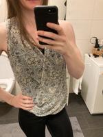 H&M Wickelbluse Wickeltop weiß Blumen M 38 Bayern - Neu Ulm Vorschau