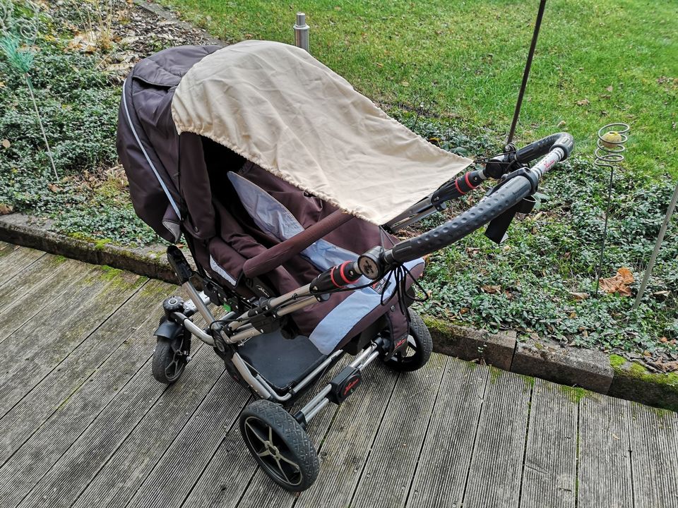 Hartan Topline S Kinderwagen Farbe 502 braun mit Handbremse in Aßlar