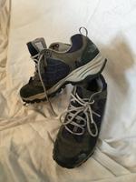 Sportschuhe Wanderschuhe The North Face 37 lila grau - wie NEU Bayern - Erlangen Vorschau
