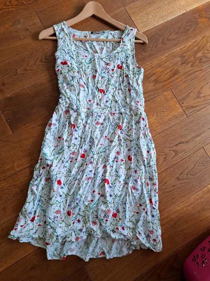 Only Sommerkleid Kleid 40 weiß mit Blumen in Weyhe