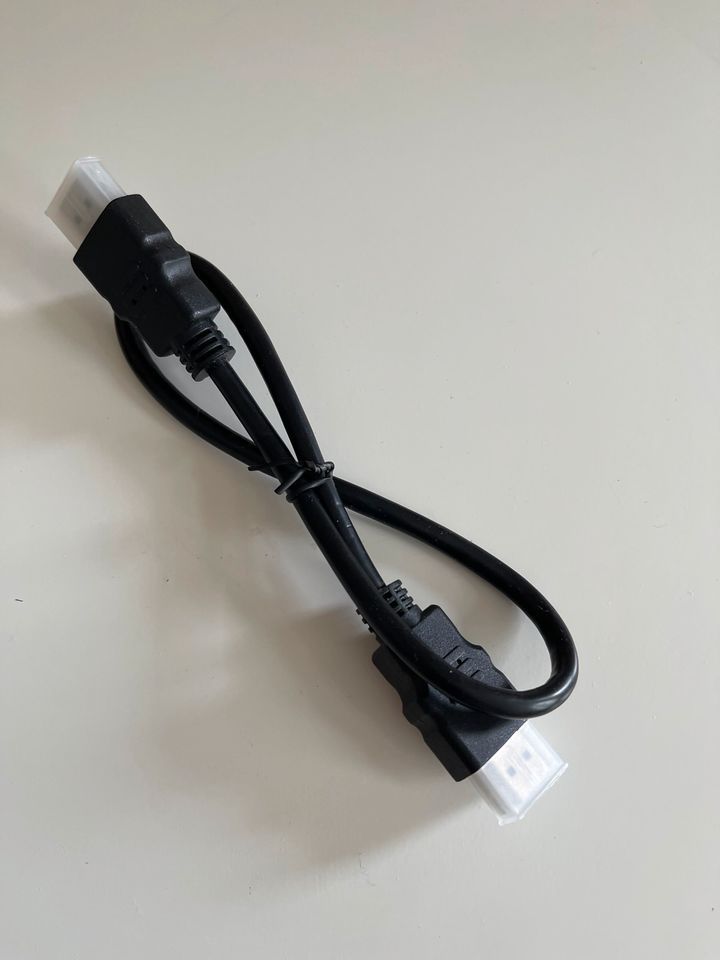 HDMI Kabel HD TV Anschlusskabel 0,5 m in Regensburg