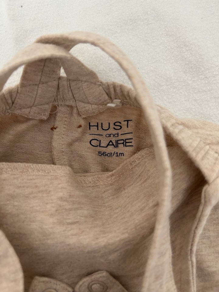 Hust & Clair Latzhose Katze, beige, Gr. 56 in Düsseldorf