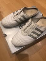Adidas Damen Leder schuhe gr:8.gr42.NP:100euro. Bayern - Augsburg Vorschau