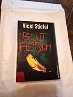 Blut Fetisch von Vicki Stiefel Hessen - Freiensteinau Vorschau