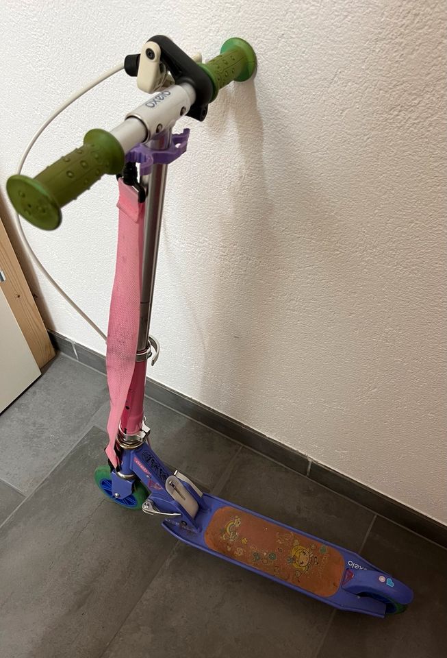 Kinderroller / Scooter in rosa/lila in Rödermark