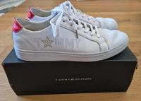 Tommy Hilfiger | Sneaker weiß | Gr 41 / US 9.5 / UK | TOP Zustand München - Laim Vorschau