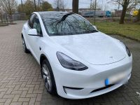 Tesla Model Y LR AHK, innen weiß, mit 7500 KM Free Supercharge Niedersachsen - Neustadt am Rübenberge Vorschau