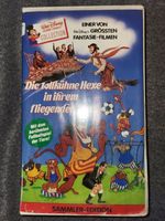 Die tollkühne Hexe in ihrem fliegenden Bett als VHS Rheinland-Pfalz - Flörsheim-Dalsheim Vorschau