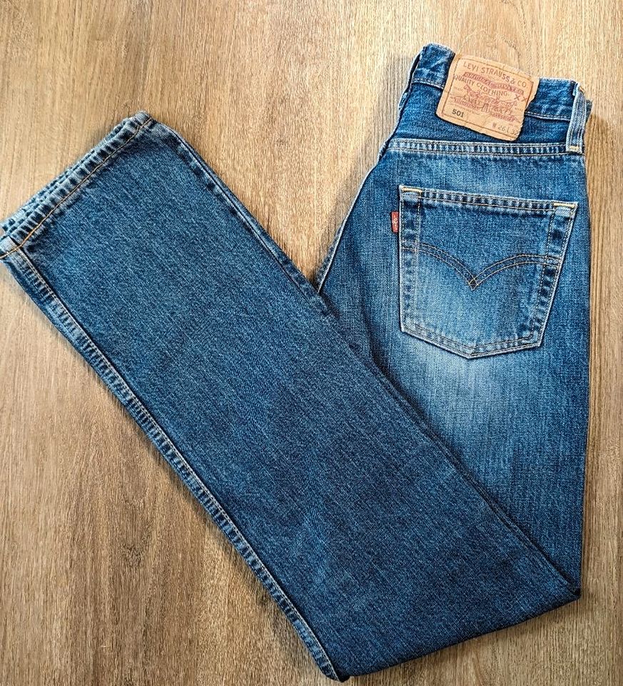 Levis 501 W26 L32  Blue Jeans Hellblau wie neu! Made in Europe! in Penig