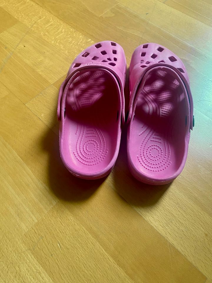 Mädchen Clogs in Größe 35 in pink in Niddatal