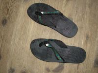 flip flop zehentrenner Sandalen unisex 41 40? schwarz bunt Schleswig-Holstein - Schleswig Vorschau