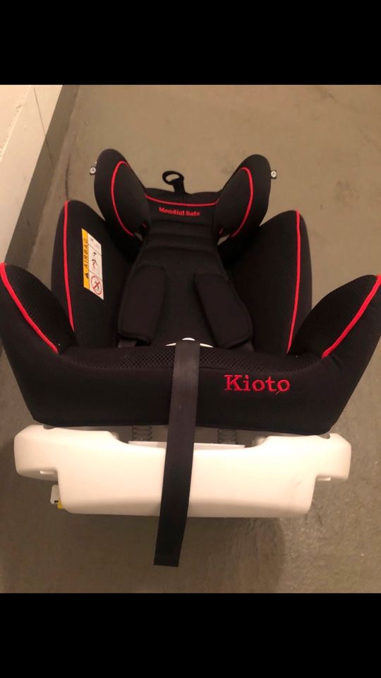 Kindersitz Baby Stuhl Autokindersitz in Dresden