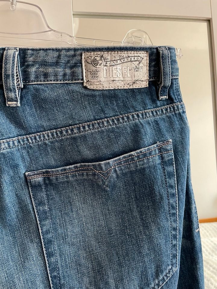 Diesel Boyfriend Jeans blau Gr. 27/32 in Berlin