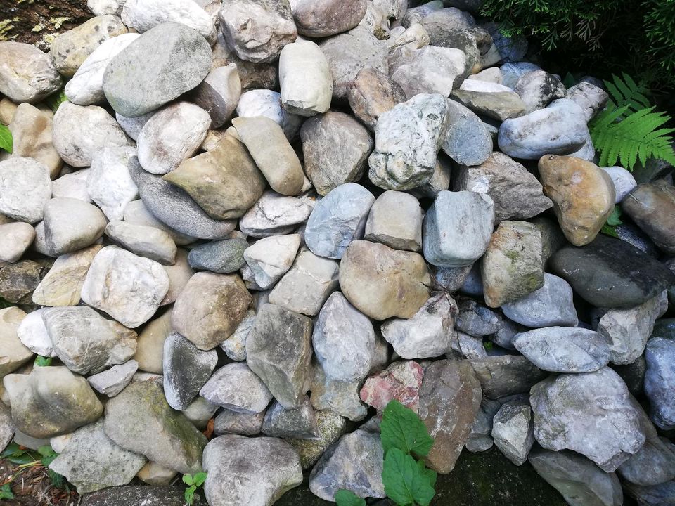 Steine für Garten in Erding
