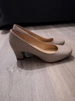 Pumps Damenschuhe Schuhe Absatzschuhe Brandenburg - Cottbus Vorschau