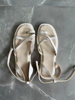 Damen Sandalen aus Leder Niedersachsen - Hemmingen Vorschau