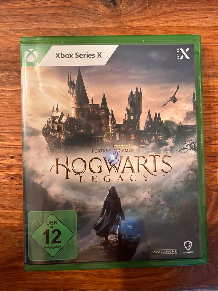 Hogwarts Legacy Xbox Series X - NEU in Leipzig