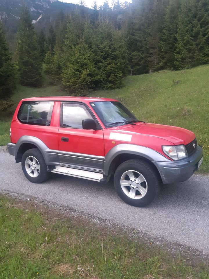 Toyota Land  Cruiser J9 in Füssen