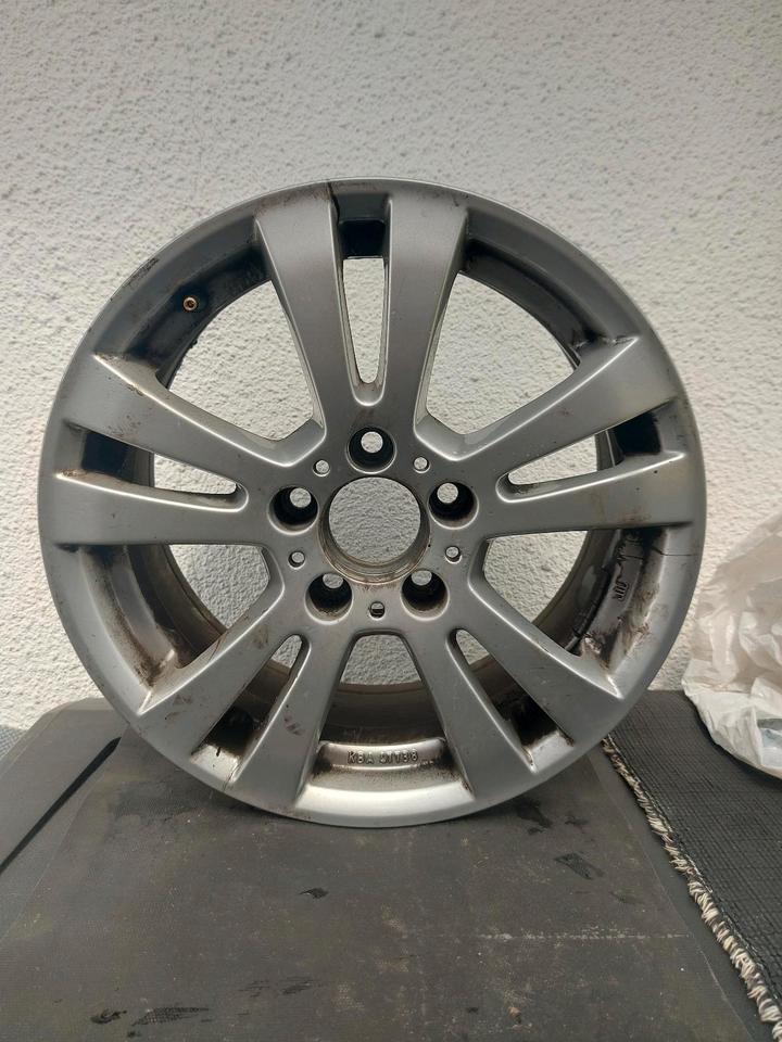 Mercedes Benz C-Klasse, LM-Felgen,7Jx16H2 ET 48, LK 5x112, TOP!!! in Bad Salzuflen