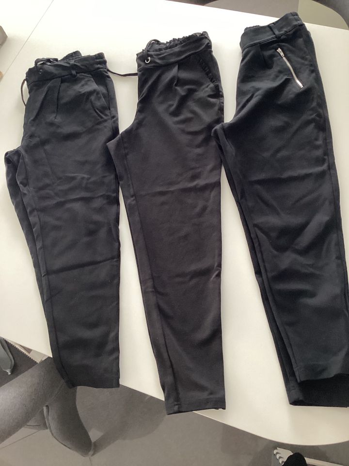 3 joggpants Stoffhosen Only / noisy may schwarz Gr. S / XS in Besigheim