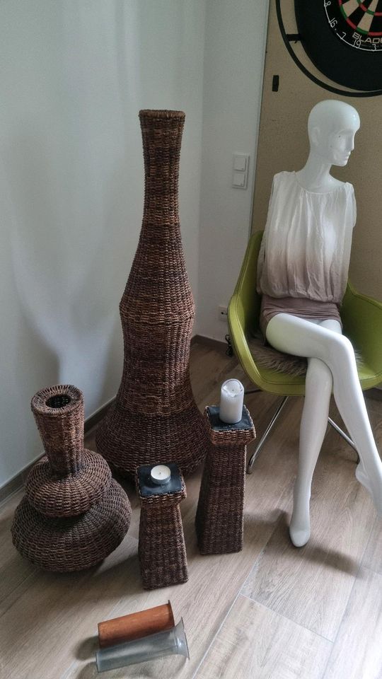 Korbvasen /Deko Vase Set inkl. 2 Kerzenständer in Pulheim
