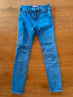 Tolle ungetragene Jeans Blind Date W26 L30 XXS/XS Hessen - Hüttenberg Vorschau