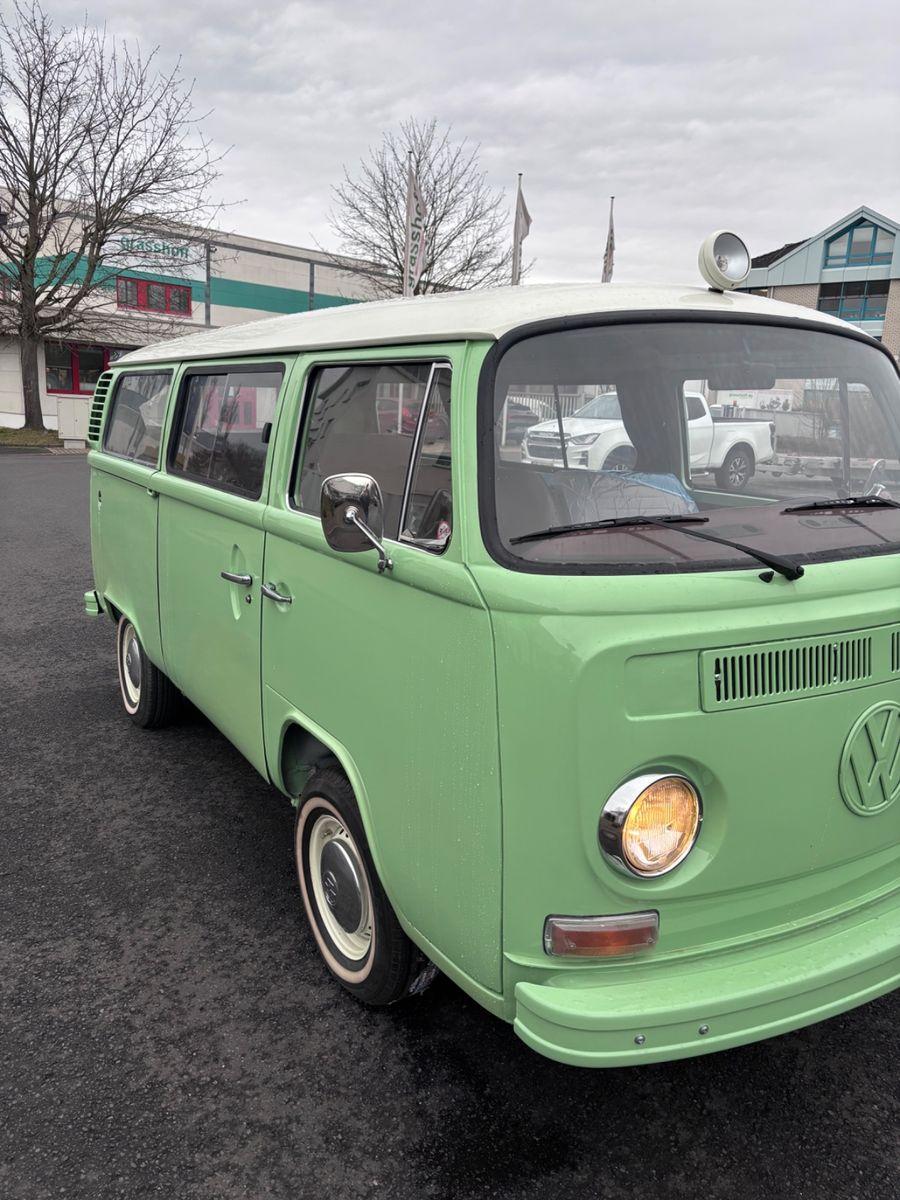Abbildung des Autos Volkswagen T2