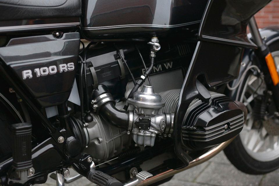 BMW R 100 RS in Bunde