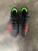 Hallenfußballschuhe Adidas Gr. 41 1/5 Bayern - Hofkirchen Vorschau