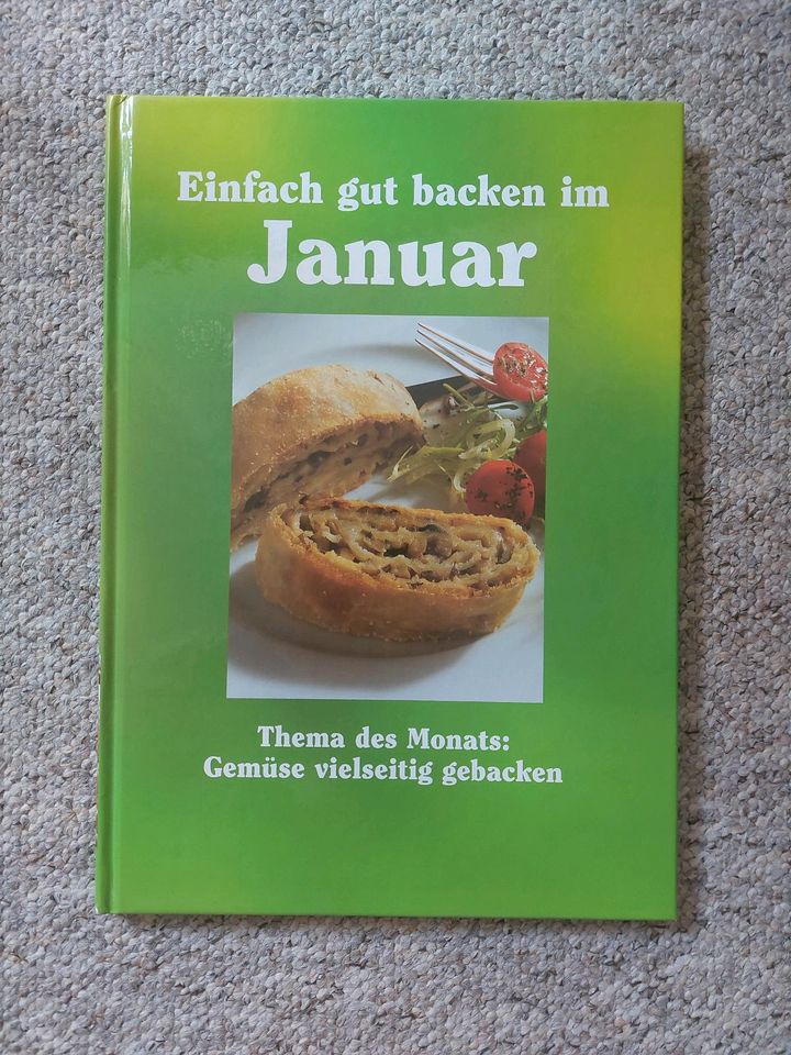 Buch "Einfach gut backen im Januar" in Neuhaus