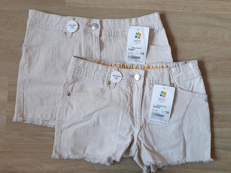 NEU!!! 2 MÄDCHEN-SHORTS (WEISS/HELLGRAU), Größe 146 + 152 in Köln