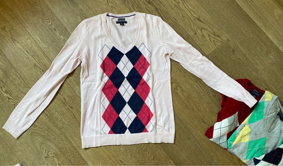 Tommy Hilfiger Pullover Größe M in Königstein im Taunus