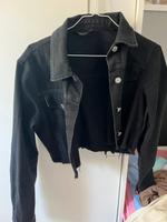 Schwarze Kurze Jeans Jacke von SHEIN Nordrhein-Westfalen - Wesseling Vorschau