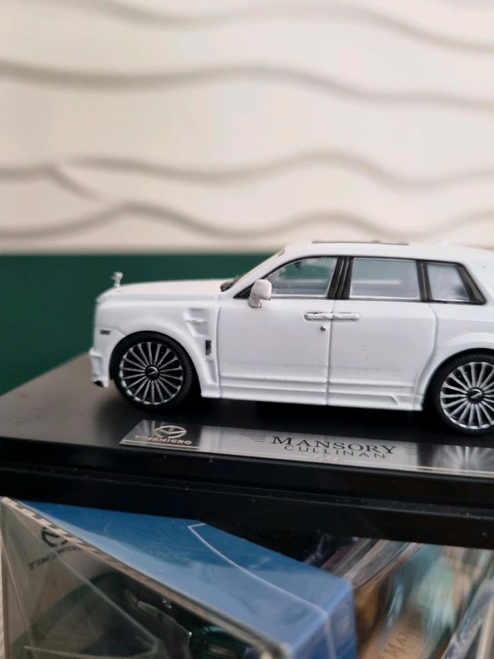 1:64 timemicro&modernort Rolls-Royce cullinan modellauto in Nürnberg (Mittelfr)