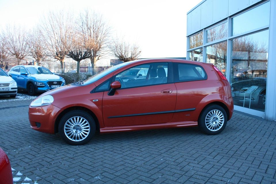 Fiat Punto 1.4 Dynamic Klima Zahnriemen Neu *51TKM* in Magdeburg