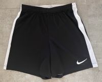 Kurze Sporthose von Nike Gr 12-13 Jahre Osnabrück - Hasbergen Vorschau