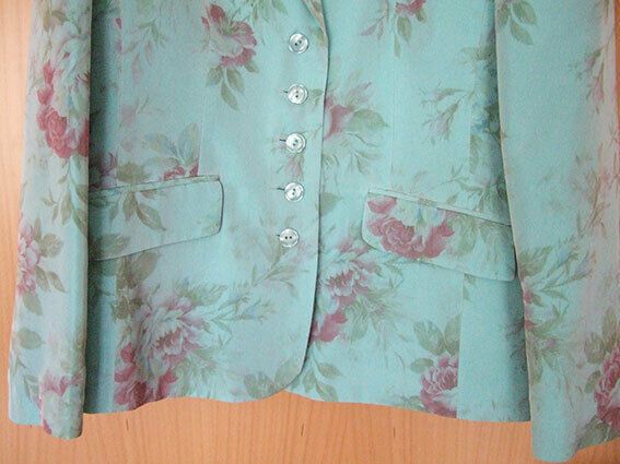 Blazer Jacke Pastelltöne wie Seide Blumen schick Gr 40 M neuw. in Gelsenkirchen