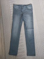 Skinny Jeans Hose grau s.Oliver 176 big Nordrhein-Westfalen - Wesseling Vorschau