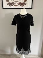 ASOS - T-Shirt Kleid mit Spitzeneinsatz, schwarz Gr. 34 XS Nordrhein-Westfalen - Brilon Vorschau