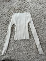 Zwei enge Strickpullover und eine Strickjacke von H & M Niedersachsen - Burgwedel Vorschau