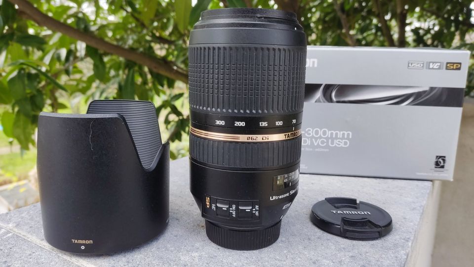 Tamron AF SP 70-300mm 4-5.6 Di VC USD Objektiv für Nikon in Düren