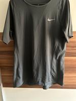 Trainingstshirt Nike (grau Gr. L) Bayern - Marktheidenfeld Vorschau