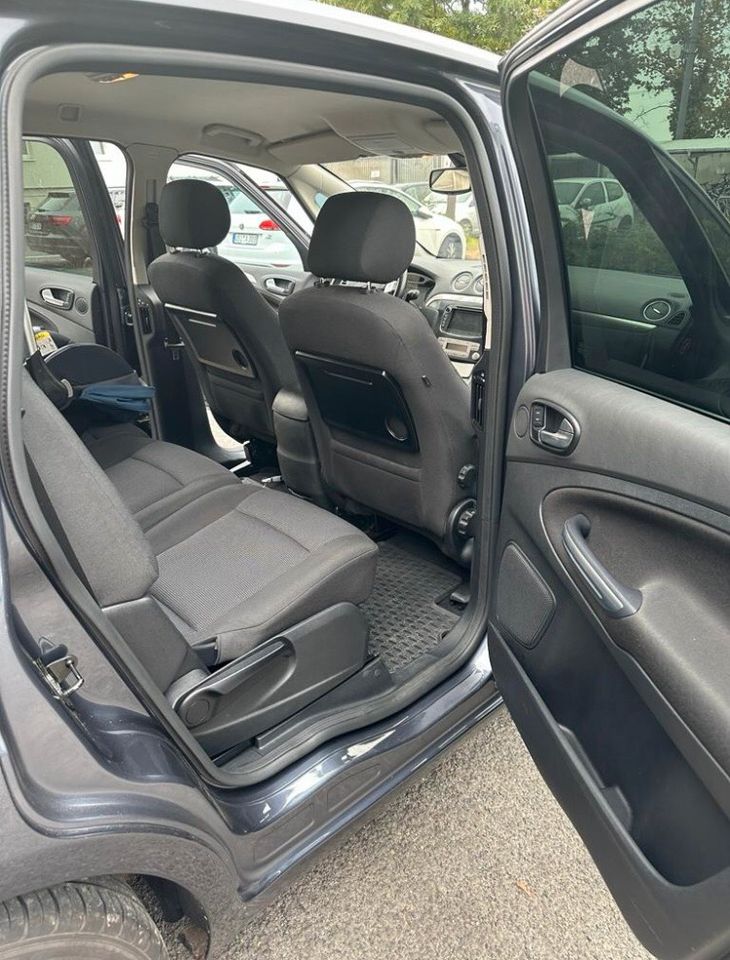 Ford S-Max TDCI  2,2 in Frankfurt am Main