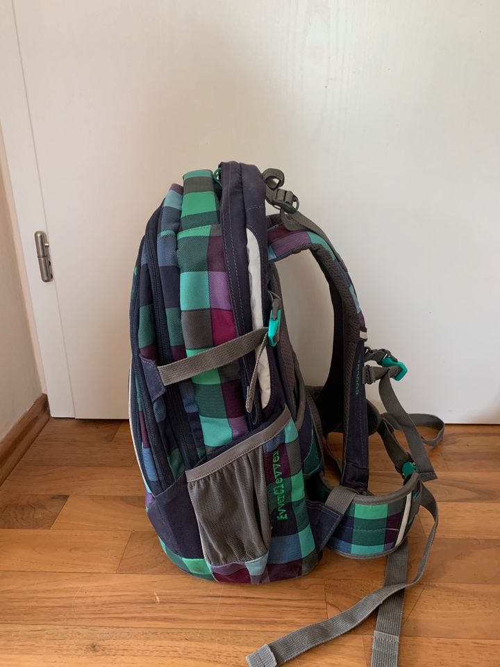 ☆TOP☆ Coocazoo Rucksack kariert Schulrucksack 5. Klasse blau grün in Kelkheim