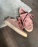 Puma Suede Heart Gr. 37,5 pink rosa Sneaker Turnschuhe Nordrhein-Westfalen - Castrop-Rauxel Vorschau